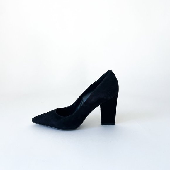 Nine West Black Suede Pointed Toe Pumps - 7.5 - Picture 1 of 3